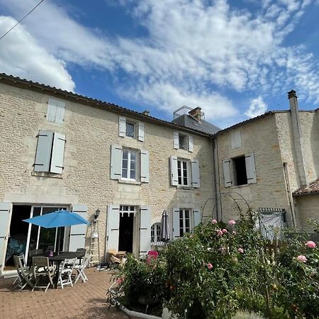 Le Bourdet Chambre Chez L'Habitant, Au Moulin Du Bonheur מראה חיצוני תמונה